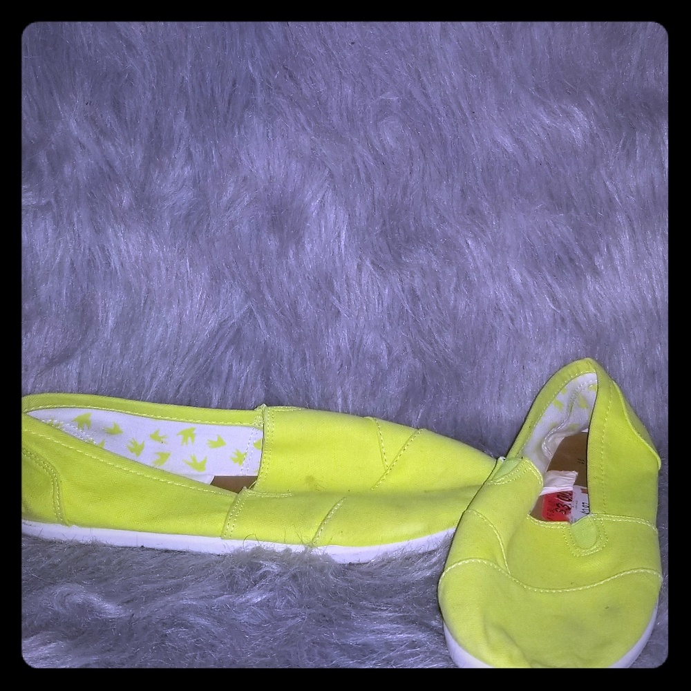 Lime Green flats